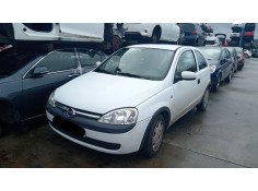opel corsa c (x01) del año 2002