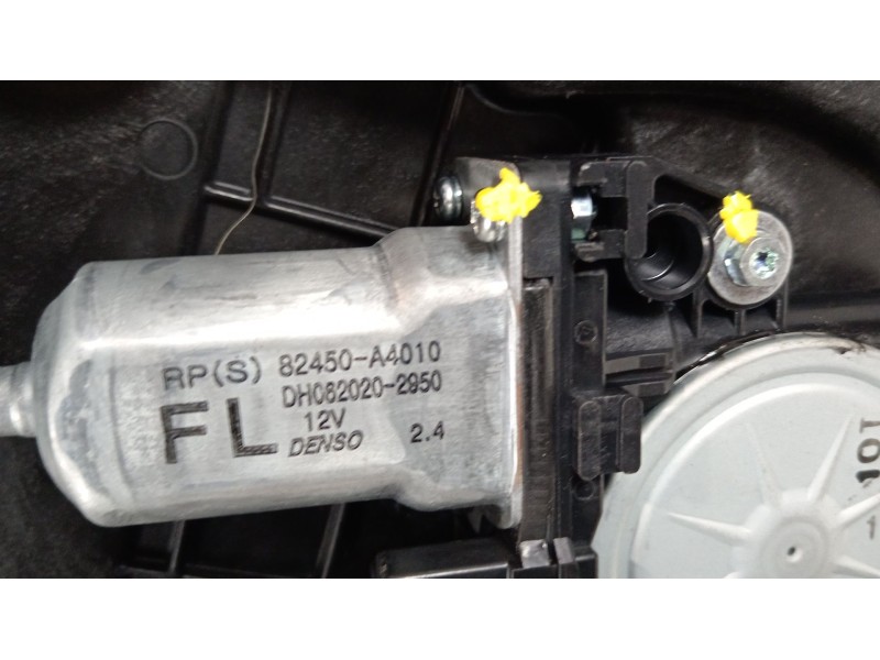 Recambio de elevalunas delantero izquierdo para kia carens iv 1.6 gdi referencia OEM IAM 82470A4260 82450A4010 82470A4000