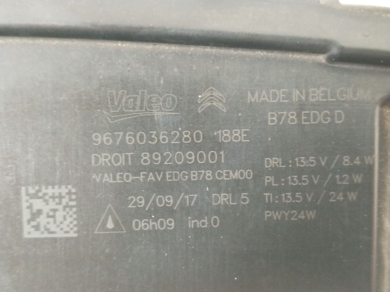 Recambio de piloto delantero derecho para citroën c4 picasso feel referencia OEM IAM 9676036280 89209001 