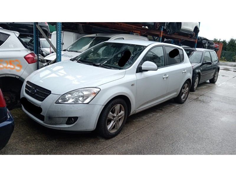 kia cee´d hatchback (ed) del año 2009