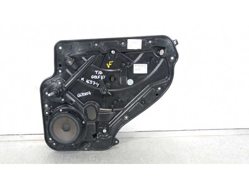 Recambio de elevalunas trasero derecho para volkswagen golf vi (5k1) 2.0 gti referencia OEM IAM 5K4839730G 5K4839756K 