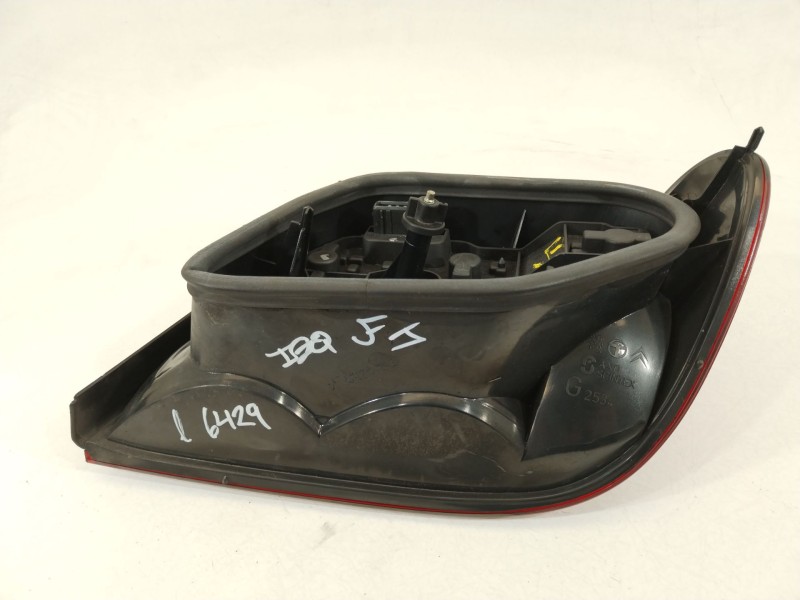 Recambio de piloto trasero izquierdo para citroën xsara (n1) 2.0 hdi 90 referencia OEM IAM 6350J5  