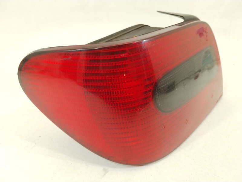 Recambio de piloto trasero izquierdo para citroën xsara (n1) 2.0 hdi 90 referencia OEM IAM 6350J5  