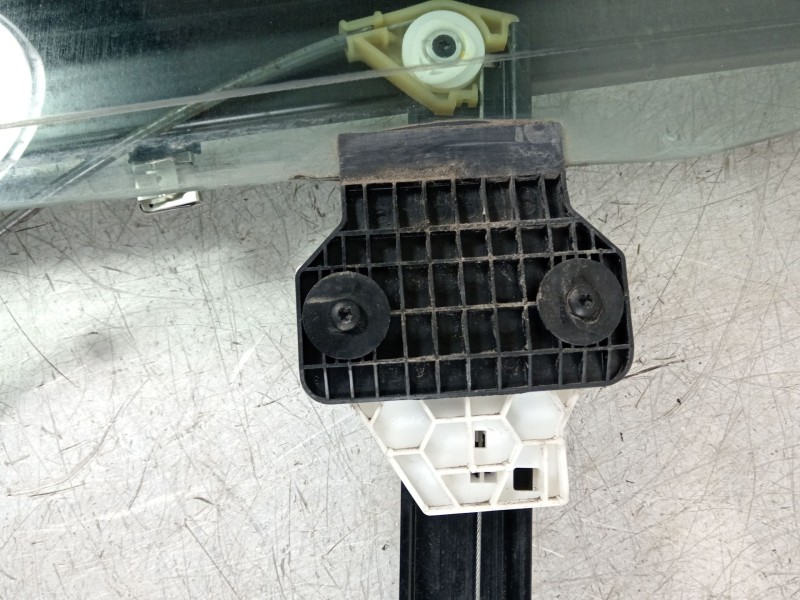 Recambio de elevalunas trasero izquierdo para audi a4 b7 (8ec) 2.0 tdi referencia OEM IAM 8E0839461C 8E0959801E 0130021767