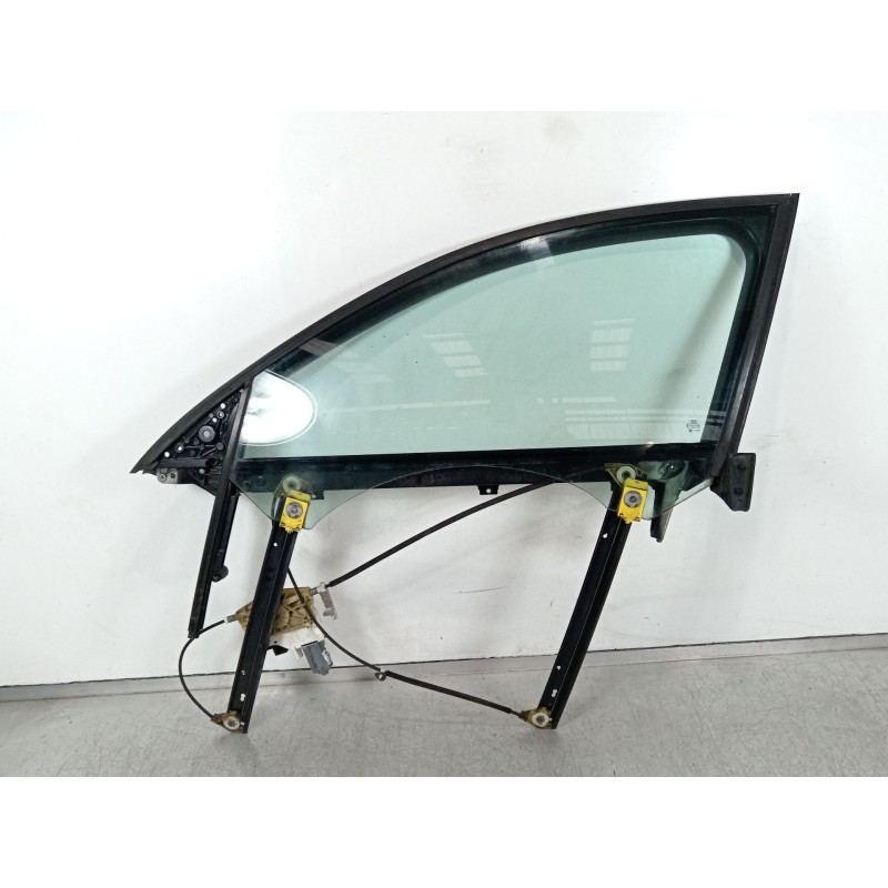 Recambio de elevalunas delantero izquierdo para audi a6 avant (4f5) 3.0 tdi quattro referencia OEM IAM 4F0837461A 4F0959801B 