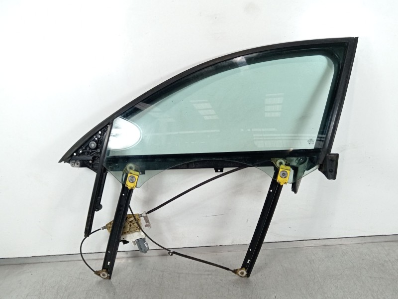 Recambio de elevalunas delantero izquierdo para audi a6 avant (4f5) 3.0 tdi quattro referencia OEM IAM 4F0837461A 4F0959801B 