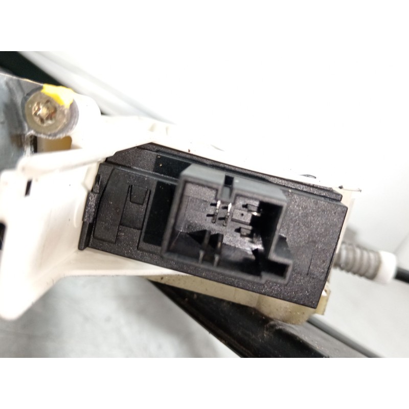 Recambio de elevalunas delantero izquierdo para audi a6 avant (4f5) 3.0 tdi quattro referencia OEM IAM 4F0837461A 4F0959801B 