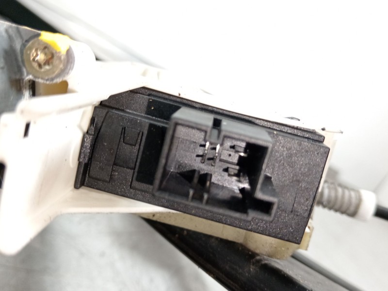 Recambio de elevalunas delantero izquierdo para audi a6 avant (4f5) 3.0 tdi quattro referencia OEM IAM 4F0837461A 4F0959801B 