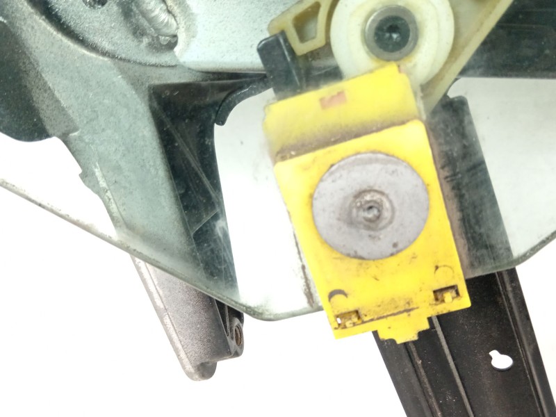 Recambio de elevalunas delantero derecho para audi a6 avant (4f5) 3.0 tdi quattro referencia OEM IAM 4F0837462A 4F0959802B 