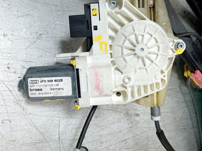 Recambio de elevalunas delantero derecho para audi a6 avant (4f5) 3.0 tdi quattro referencia OEM IAM 4F0837462A 4F0959802B 