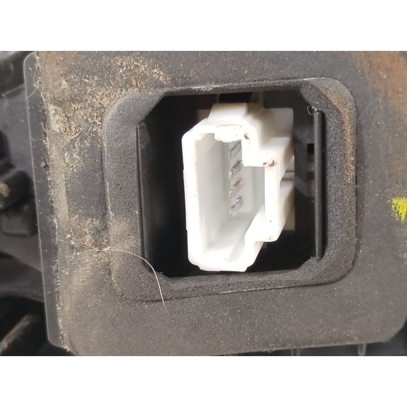 Recambio de piloto trasero derecho para renault scénic iii (jz0/1_) 1.2 tce referencia OEM IAM 265503764R 265500013R 