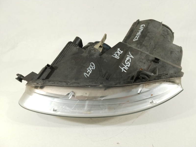 Recambio de faro derecho para volkswagen golf v (1k1) 1.9 tdi referencia OEM IAM 1K6941006R 4VFX13005CA 