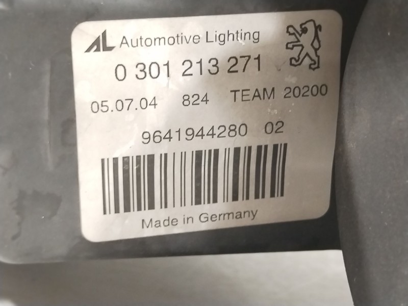 Recambio de faro izquierdo para peugeot 407 (6d_) 2.0 (6drfnb, 6drfne) referencia OEM IAM 9641944280 0301213271 1307329095