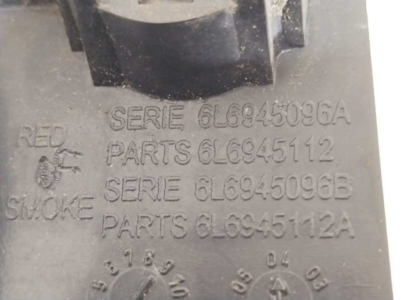 Recambio de piloto trasero derecho para seat ibiza iii (6l1) 1.2 12v referencia OEM IAM 6L6945112 6L6945096A 