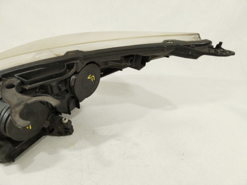 Recambio de faro derecho para peugeot 5008 (0u_, 0e_) 1.6 hdi referencia OEM IAM 9682519080 89903105 