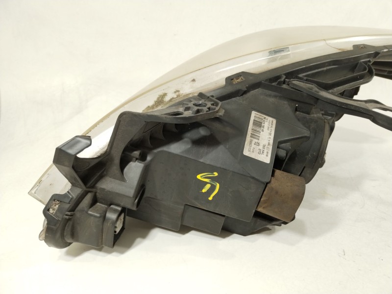 Recambio de faro derecho para peugeot 5008 (0u_, 0e_) 1.6 hdi referencia OEM IAM 9682519080 89903105 