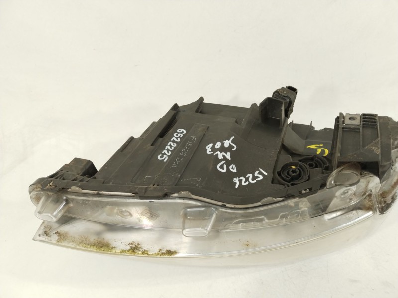 Recambio de faro derecho para peugeot 5008 (0u_, 0e_) 1.6 hdi referencia OEM IAM 9682519080 89903105 