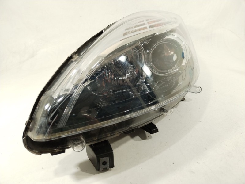 Recambio de faro izquierdo para renault scénic iii (jz0/1_) 1.2 tce referencia OEM IAM 260601946R 89906003 