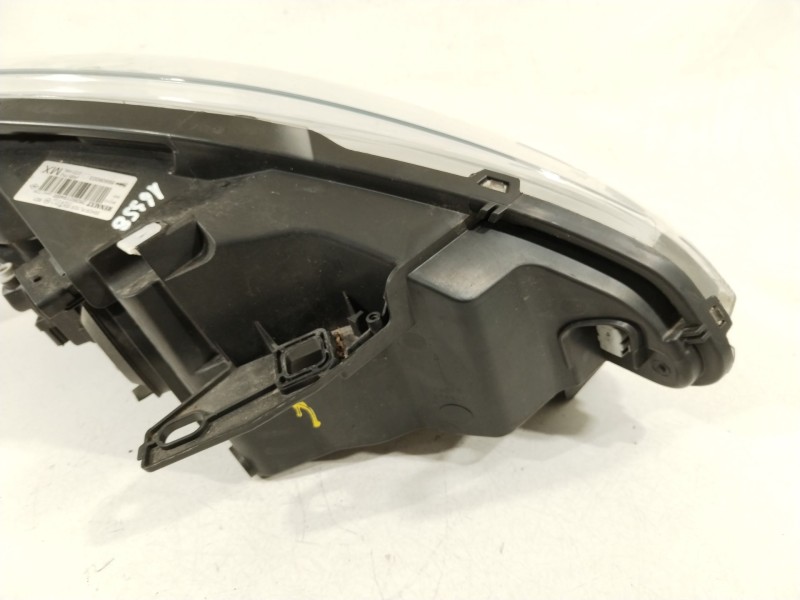 Recambio de faro izquierdo para renault scénic iii (jz0/1_) 1.2 tce referencia OEM IAM 260601946R 89906003 