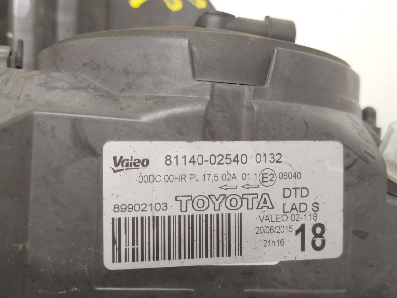 Recambio de faro derecho para toyota auris (_e15_) 2.2 d (ade157_, ade151_) referencia OEM IAM 8114002540 8596752021 