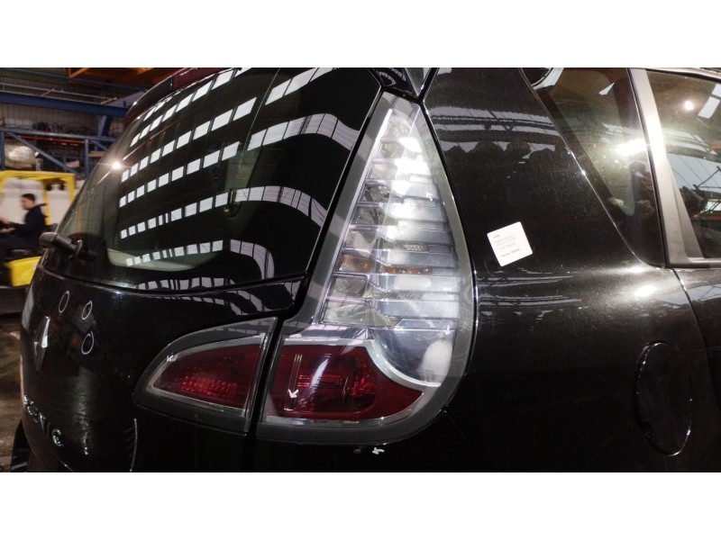 Recambio de piloto trasero derecho para renault scénic iii (jz0/1_) 1.2 tce referencia OEM IAM 265503764R 265500013R 