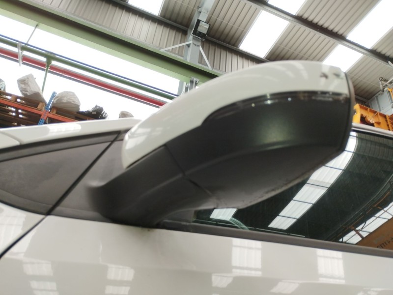 Recambio de retrovisor izquierdo para volkswagen polo v (6r1, 6c1) 1.6 tdi referencia OEM IAM 6R1857507K 6R0857933 