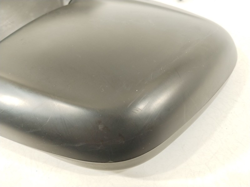 Recambio de retrovisor derecho para hyundai h100 furgoneta 2.5 d referencia OEM IAM 876204A400  