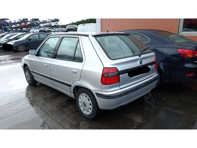 skoda felicia ii (6u1) del año 1999