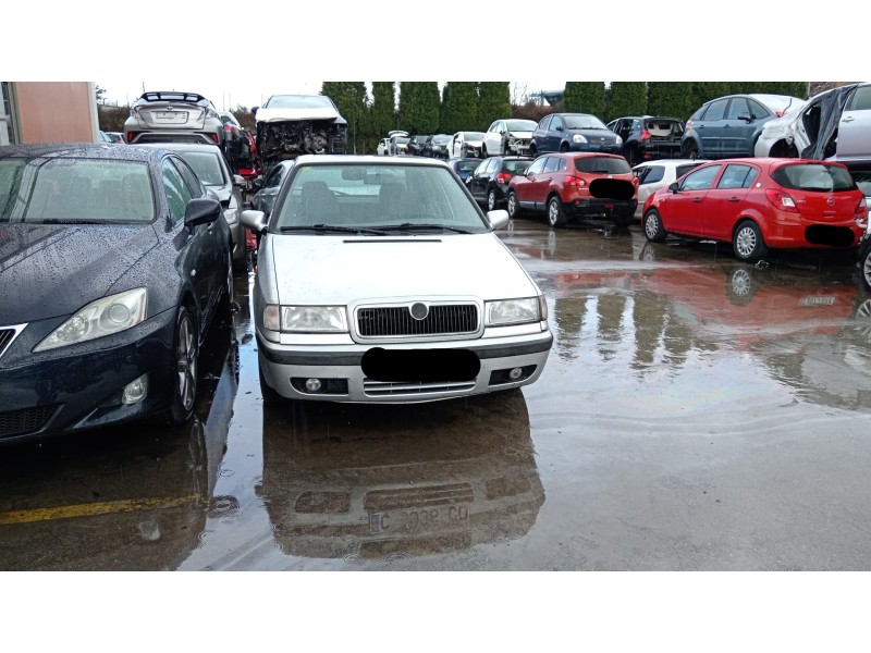 skoda felicia ii (6u1) del año 1999