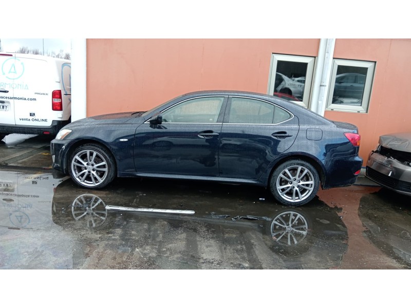 lexus is ii (_e2_) del año 2009