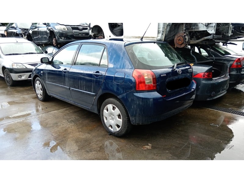 toyota corolla liftback (_e11_) del año 2003