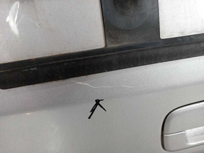 Recambio de porton trasero para peugeot partner monospace (5_, g_) 1.8 referencia OEM IAM 8701W9  