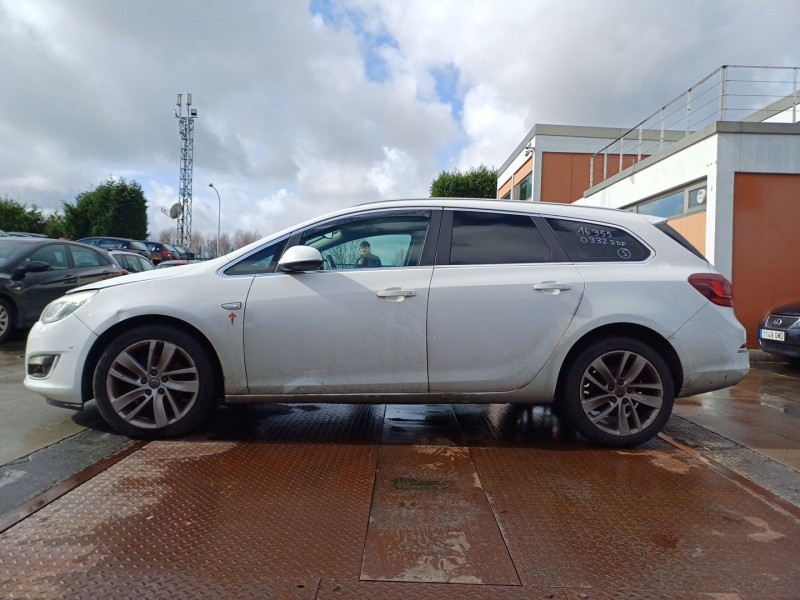 opel astra j sports tourer (p10) del año 2015
