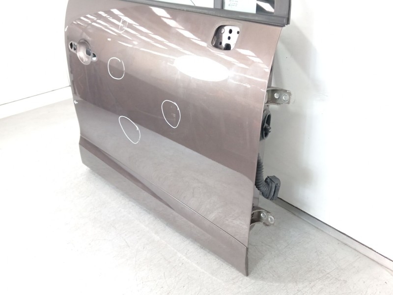 Recambio de puerta delantera derecha para renault scénic iii (jz0/1_) 1.2 tce referencia OEM IAM 801014883R  