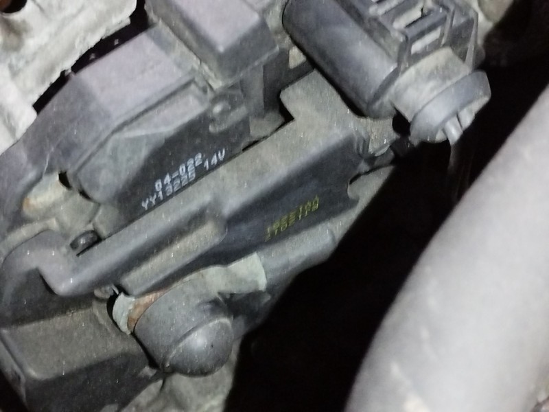 Recambio de alternador para volkswagen new beetle (9c1, 1c1) 1.6 referencia OEM IAM 8EL011710311 59213656 