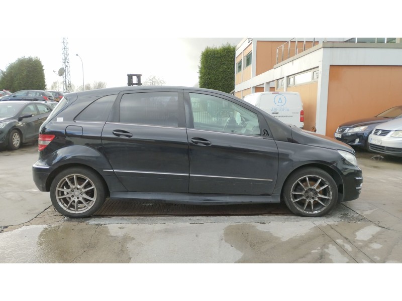 mercedes-benz clase b sports tourer (w245) del año 2010