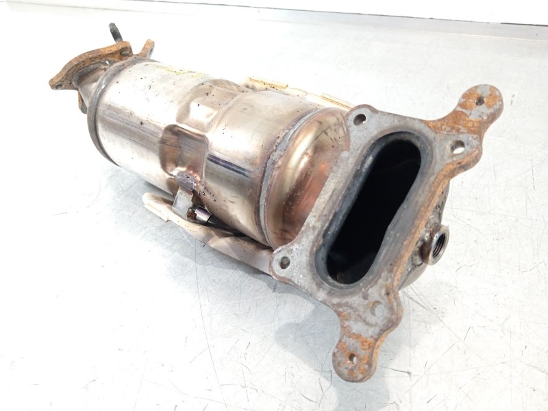 Recambio de catalizador para honda cr-v vi hybrid referencia OEM IAM 39BD2178 E42CSBM5GW 