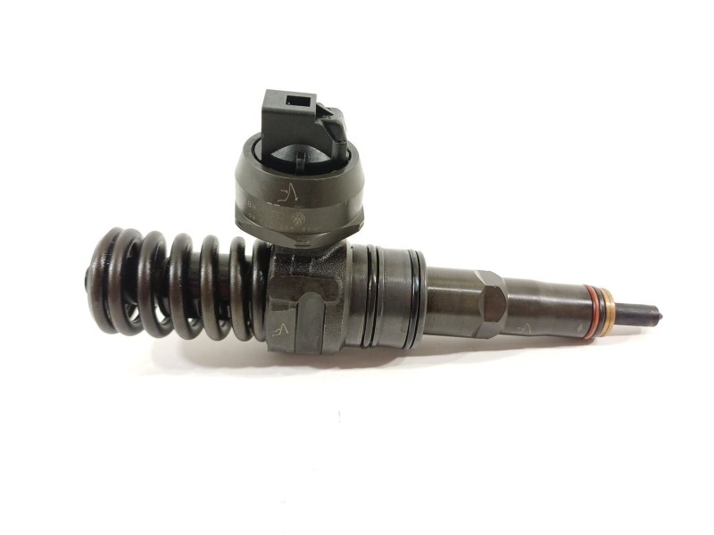 Recambio de inyector para seat altea (5p1) hot referencia OEM IAM 038130073AG  0414720215
