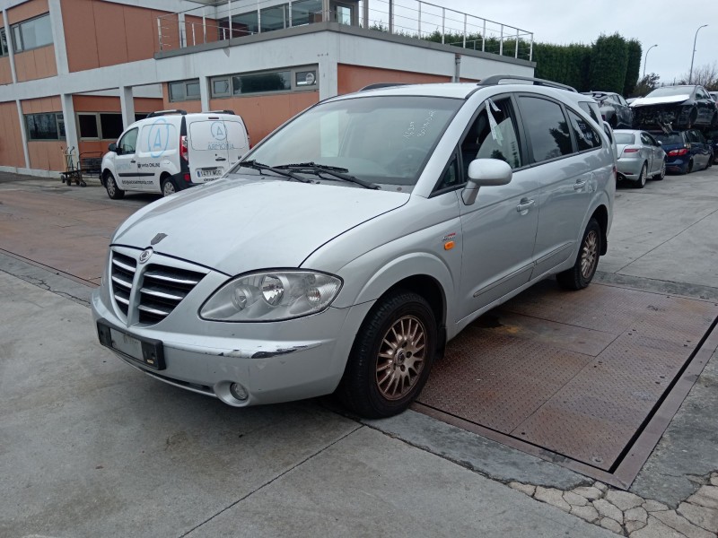 ssangyong rodius i del año 2006