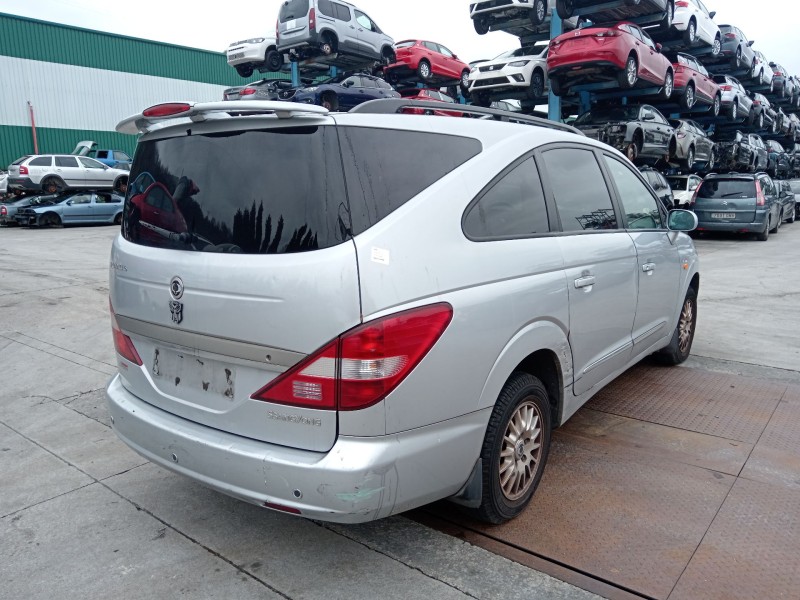 ssangyong rodius i del año 2006