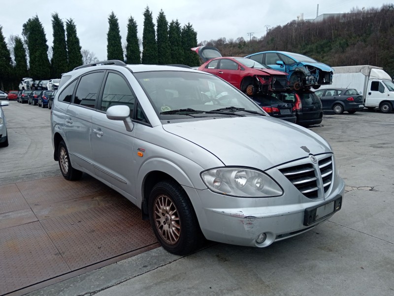 ssangyong rodius i del año 2006