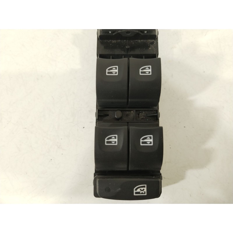 Recambio de mando elevalunas delantero izquierdo para renault scénic iii (jz0/1_) 1.2 tce referencia OEM IAM 809610016R  
