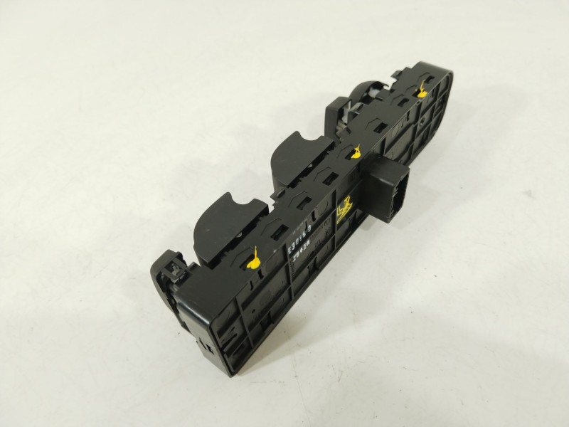 Recambio de mando elevalunas delantero izquierdo para renault scénic iii (jz0/1_) 1.2 tce referencia OEM IAM 809610016R  