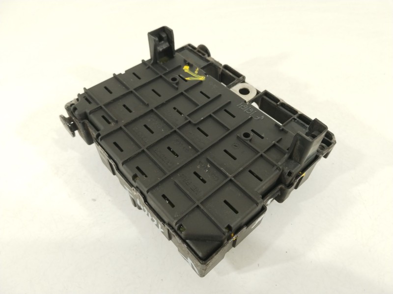 Recambio de caja reles / fusibles para peugeot 206 hatchback (2a/c) 1.6 i referencia OEM IAM 9657608780 BSMB3 