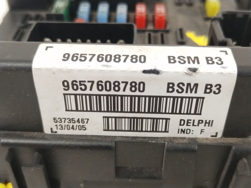 Recambio de caja reles / fusibles para peugeot 206 hatchback (2a/c) 1.6 i referencia OEM IAM 9657608780 BSMB3 