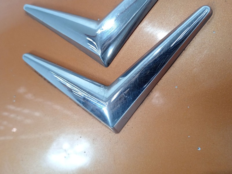 Recambio de capot para citroën c3 pluriel (hb_) 1.4 hdi referencia OEM IAM 7901K4  