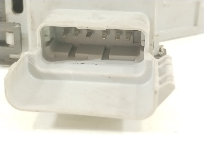 Recambio de cerradura puerta delantera derecha para peugeot 407 (6d_) 2.0 (6drfnb, 6drfne) referencia OEM IAM 9136FF  