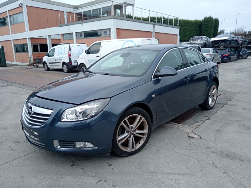 opel insignia a (g09) del año 2011