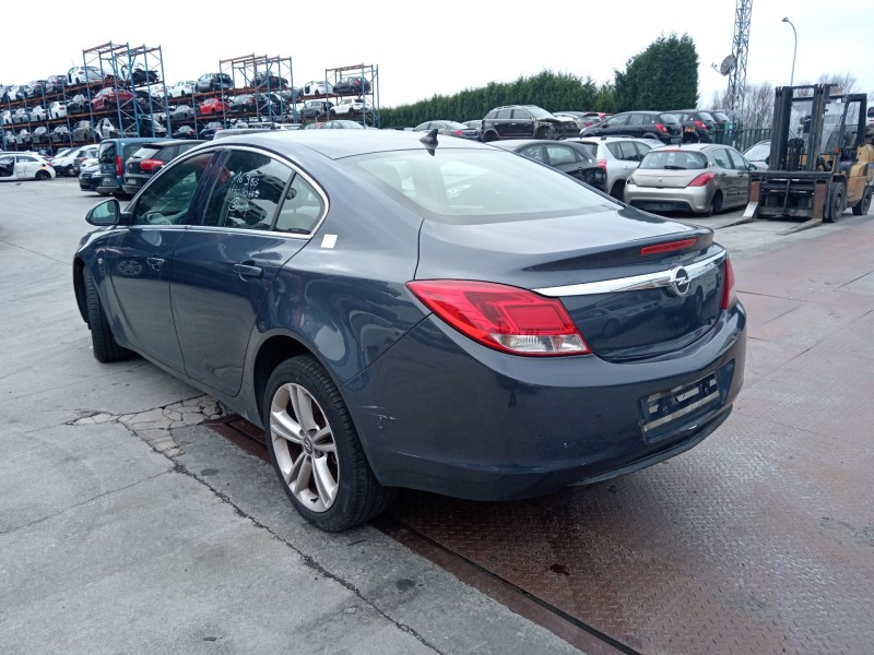 opel insignia a (g09) del año 2011