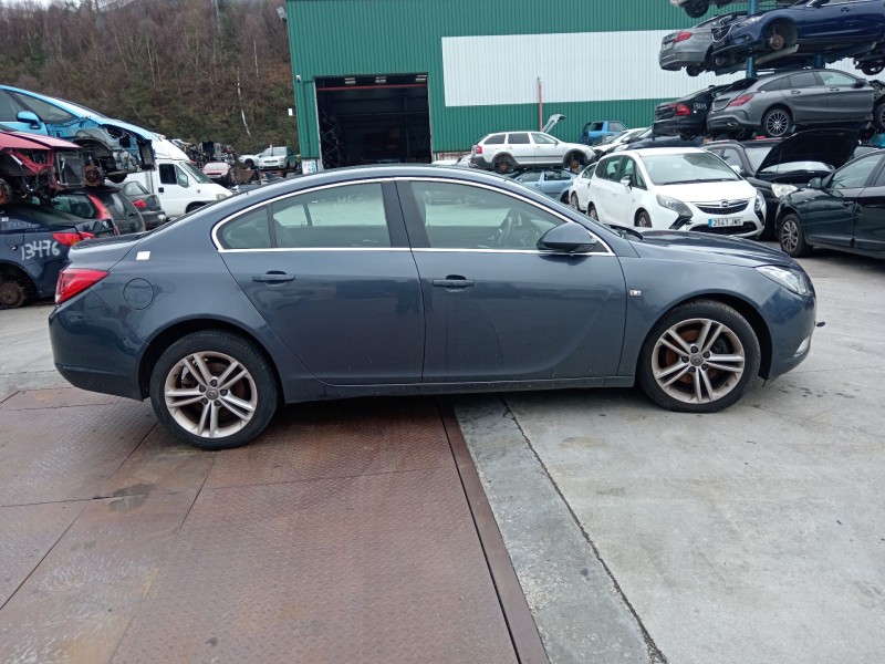 opel insignia a (g09) del año 2011